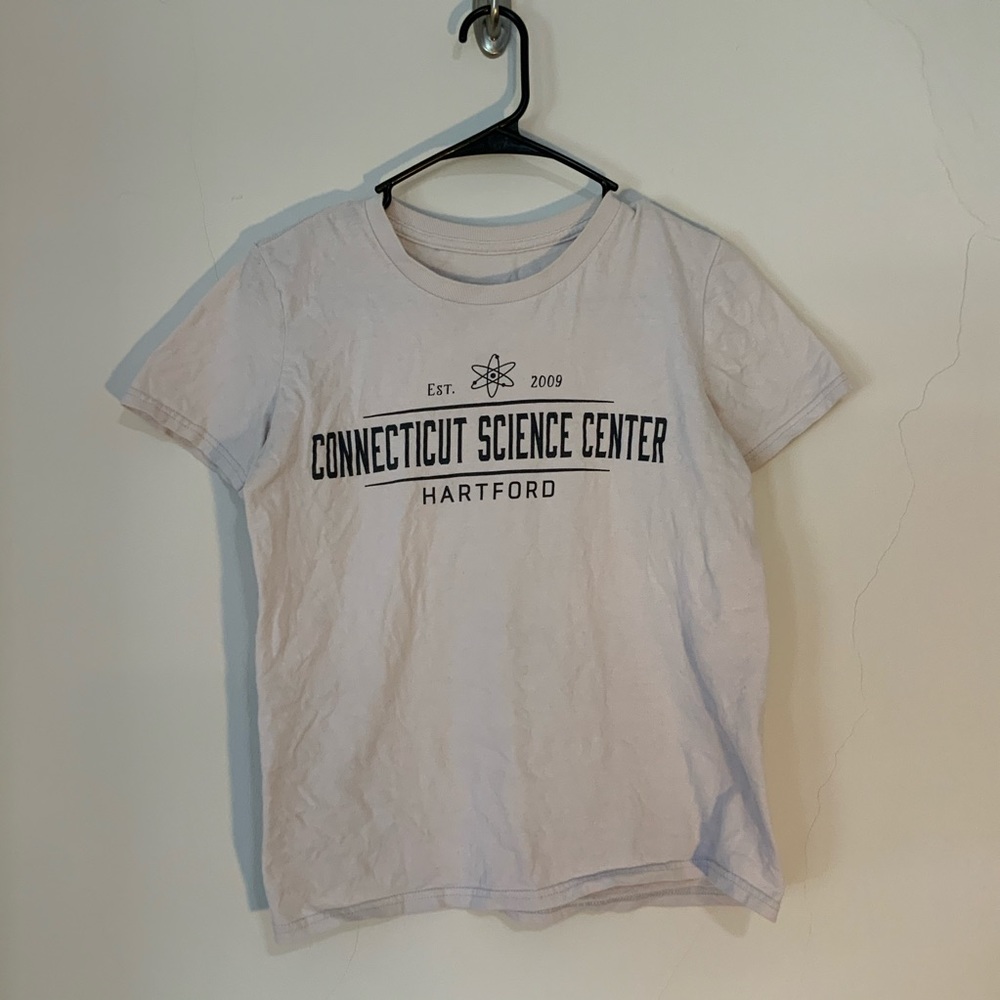 Light Gray Conneticut Science Center T-Shirt